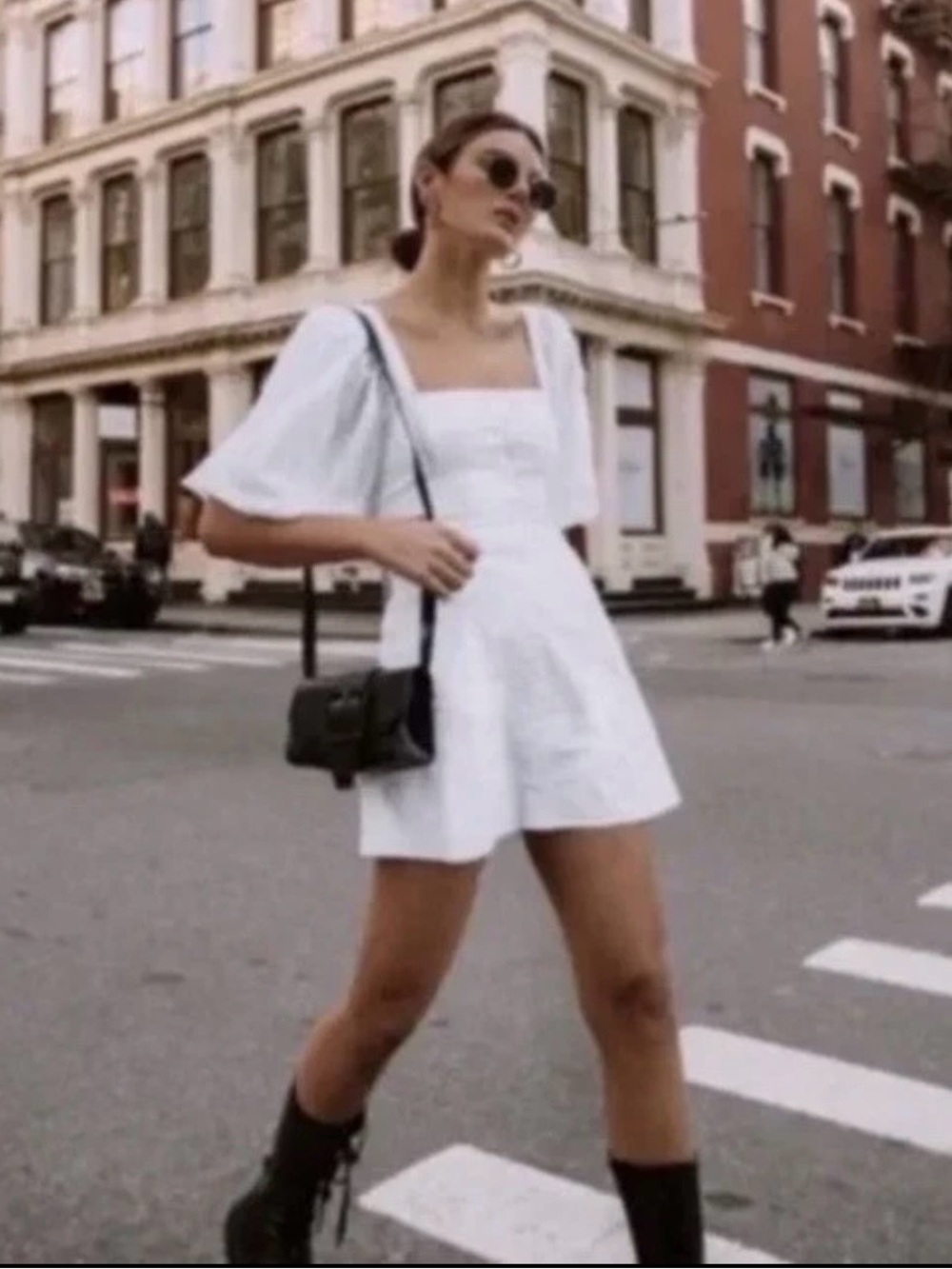 DANIELLE BERNSTEIN Black & White Label Tee